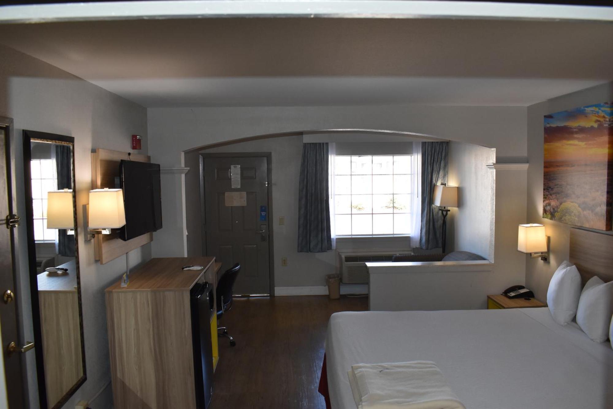 Days Inn By Wyndham Nacogdoches/Sfa University/Downtown Eksteriør bilde